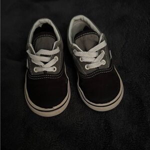 Vans Off The Wall Toddler Size 7.5 Black & Gray Kids Tennis Shoes Sneakers Lace
